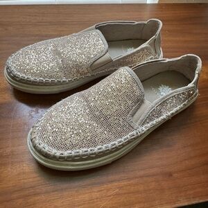 Yellow Box Women's Glitter Loafers women’s sized 6